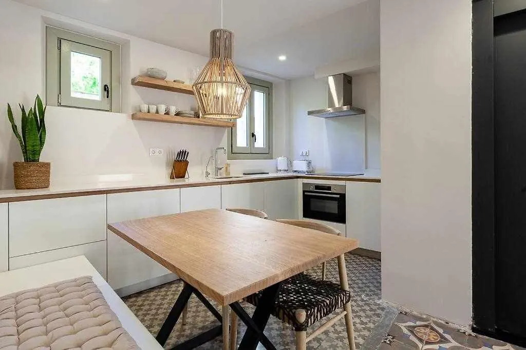 Velo Vern 2 Luxury Apartment In The Old Town Girona