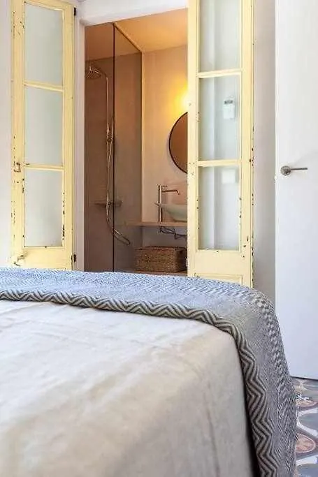 Velo Vern 2 Luxury Apartment In The Old Town Girona